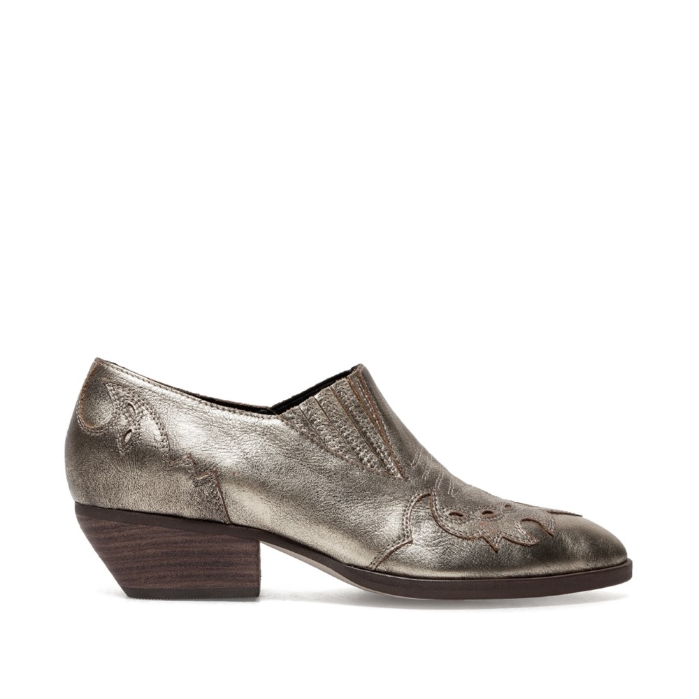 Silent D Tarvita Silver Distressed Leather Western Bootie
